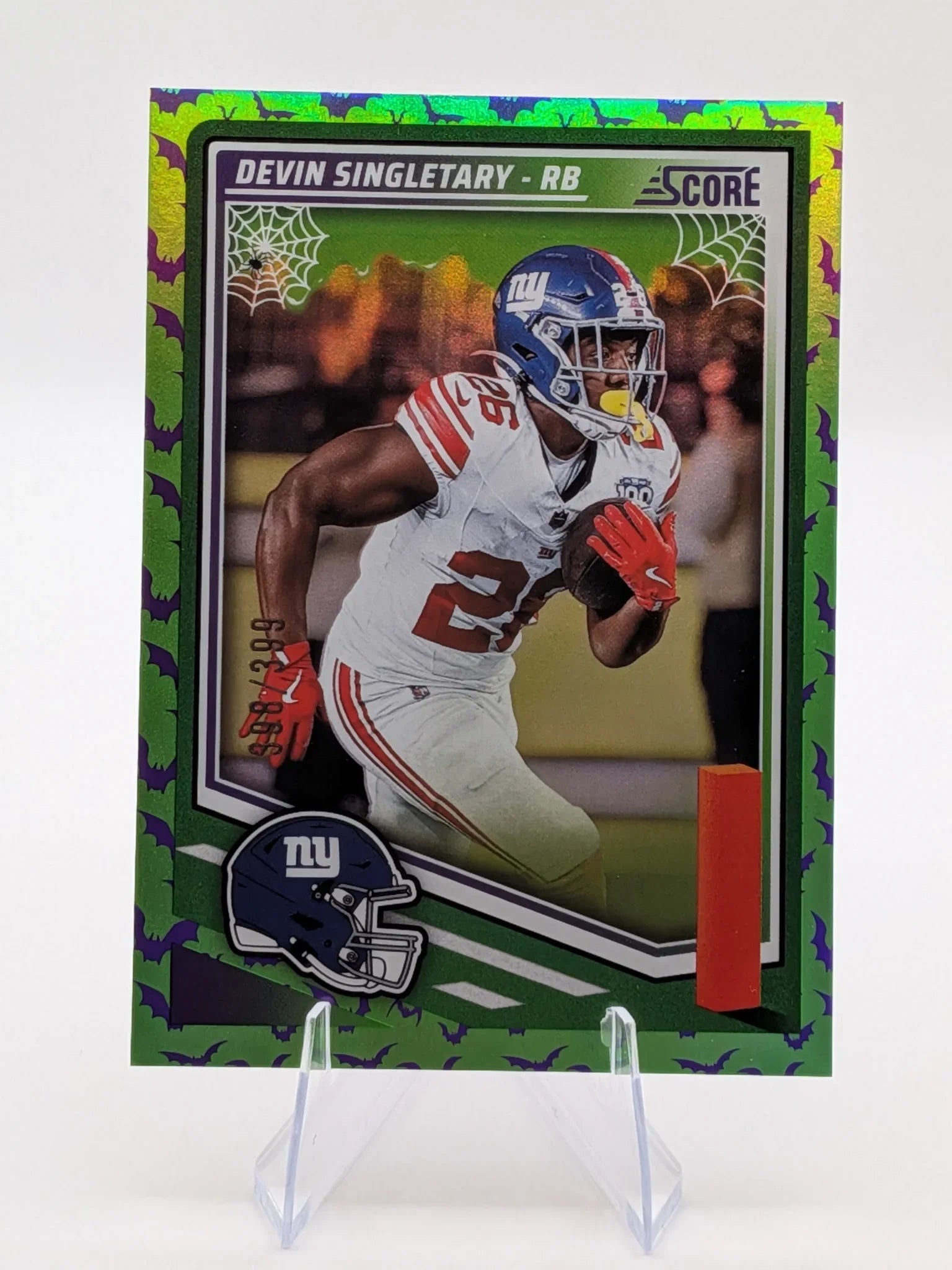 Football Card of Devin Singletary Running Back on the New York Giants Panini Score-A-Treat