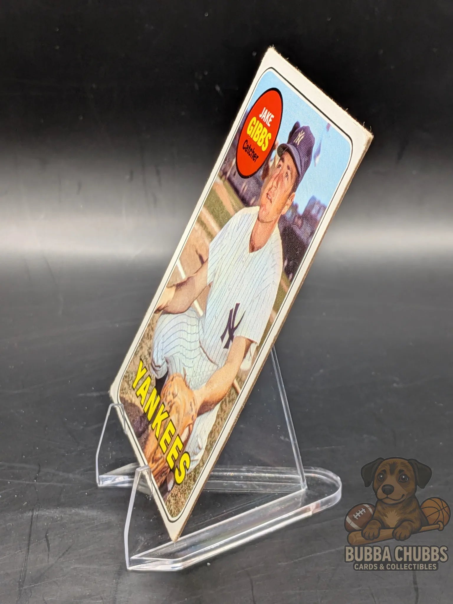 vintage Baseball trading card of Jake Gibbs with the New York Yankees topps chewing gum base