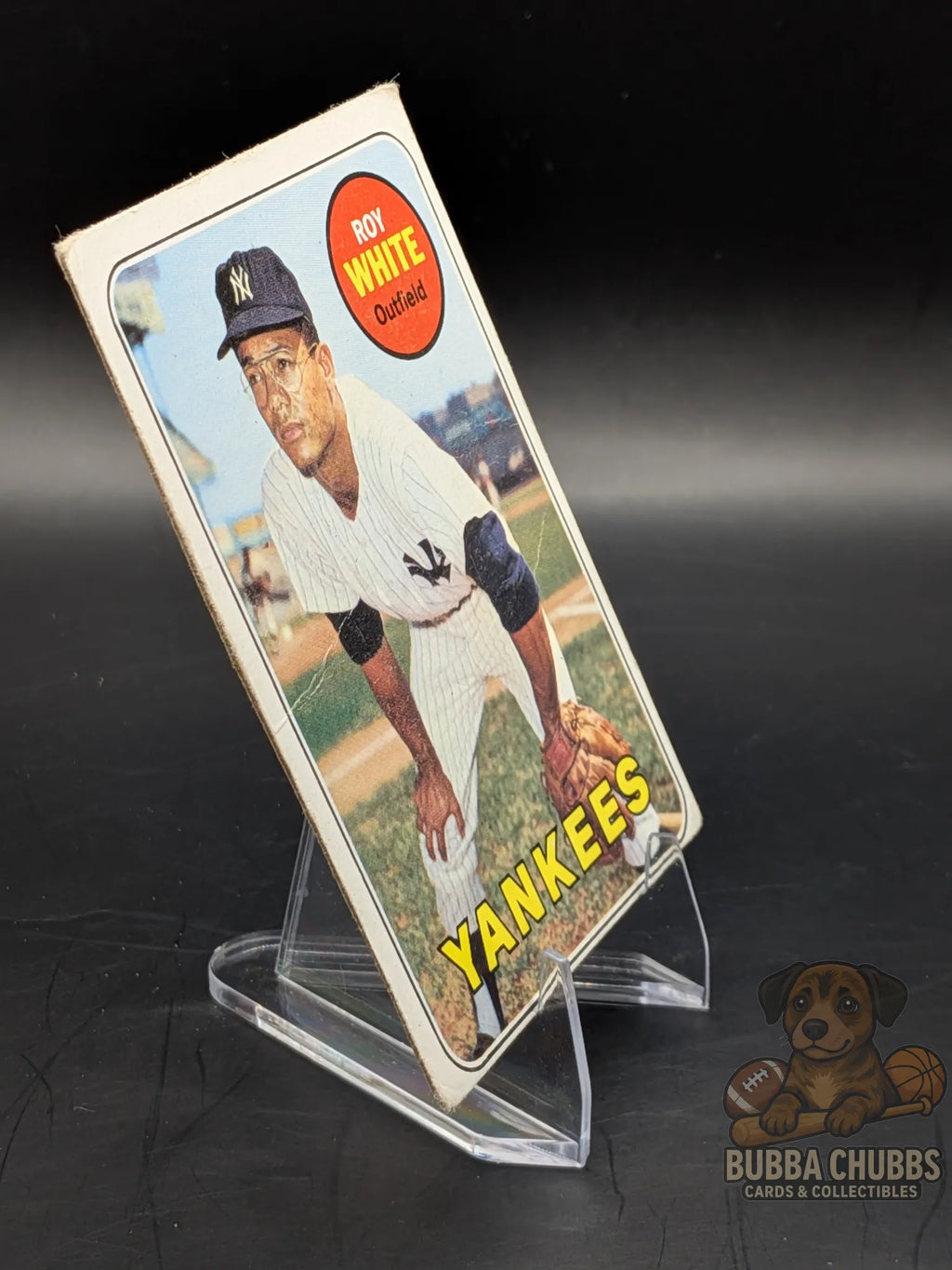 vintage Baseball trading card of Roy White of the New York Yankees topps chewing gum base 