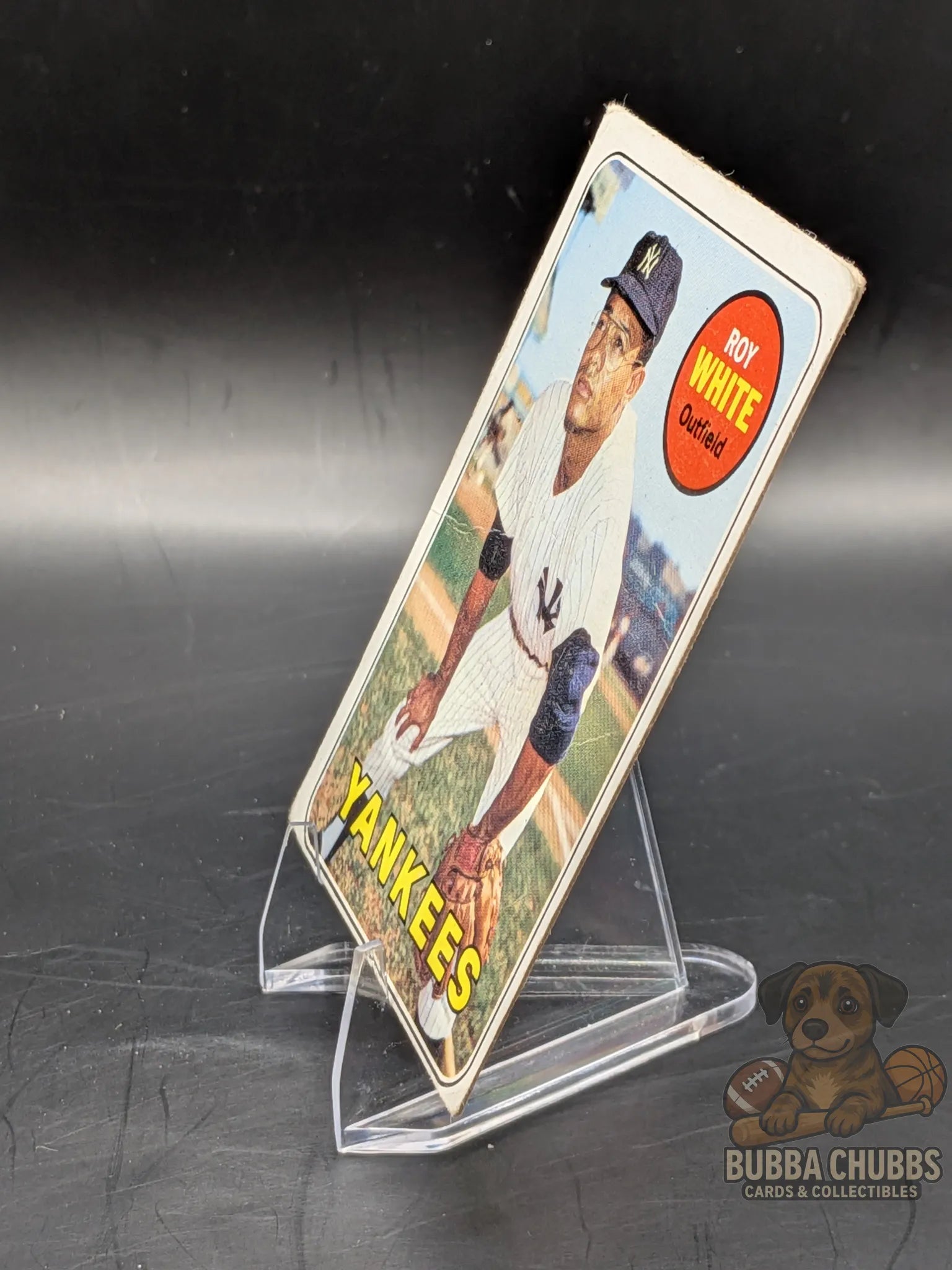 vintage Baseball trading card of Roy White of the New York Yankees topps chewing gum base 