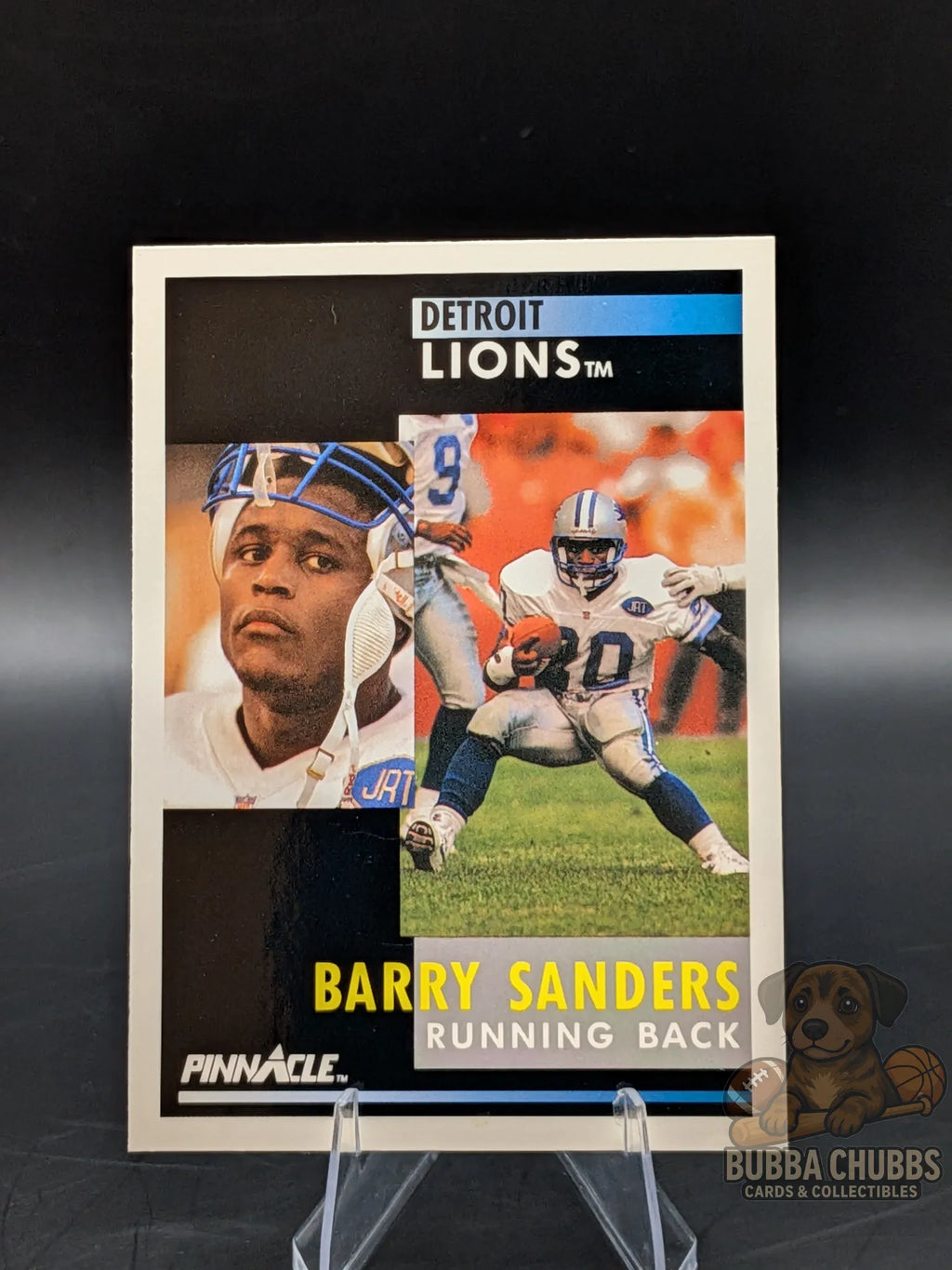 Vintage Football trading card featuring Barry Sanders of the Detroit Lions pinnacle
