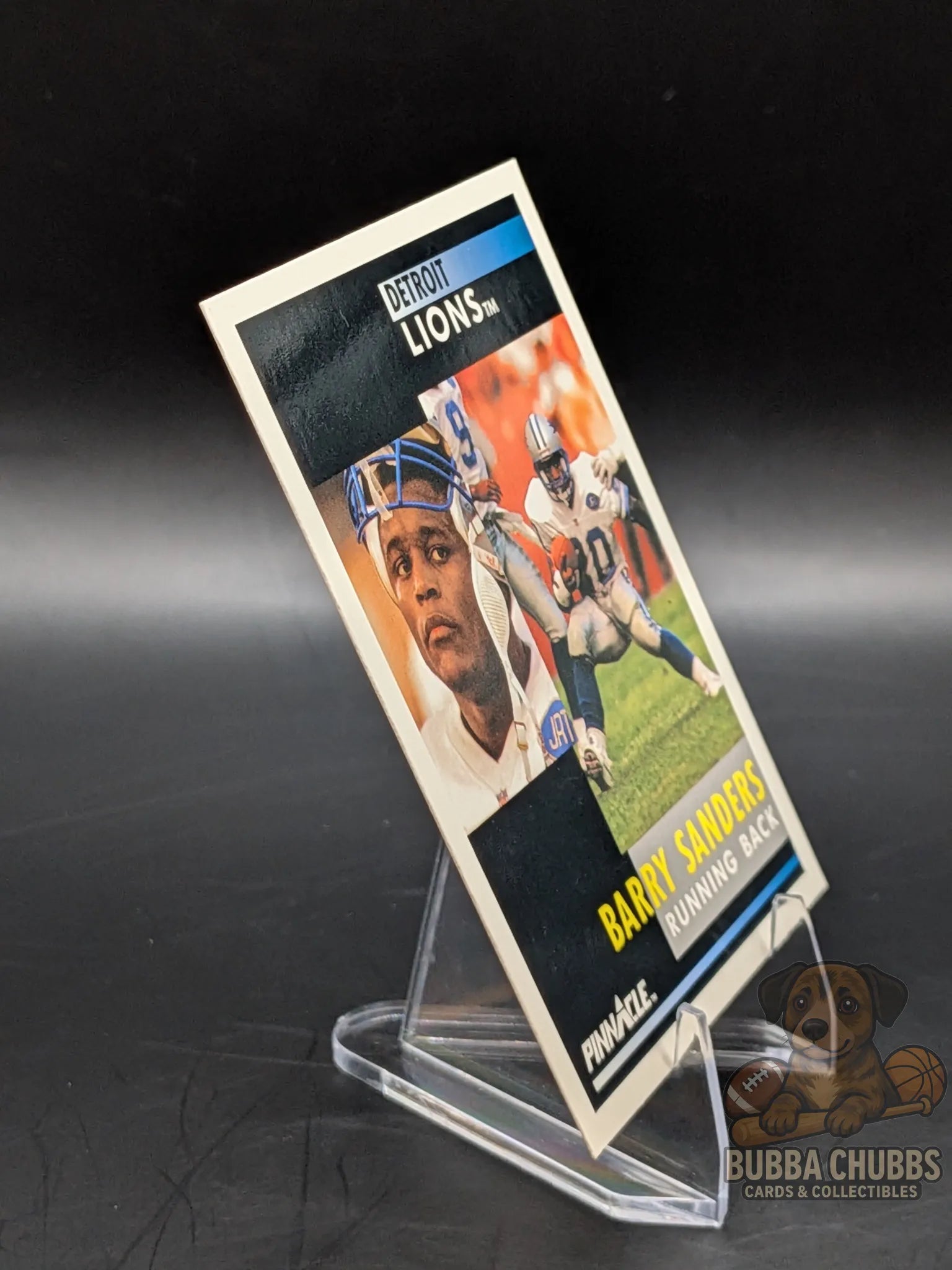 Vintage Football trading card featuring Barry Sanders of the Detroit Lions pinnacle