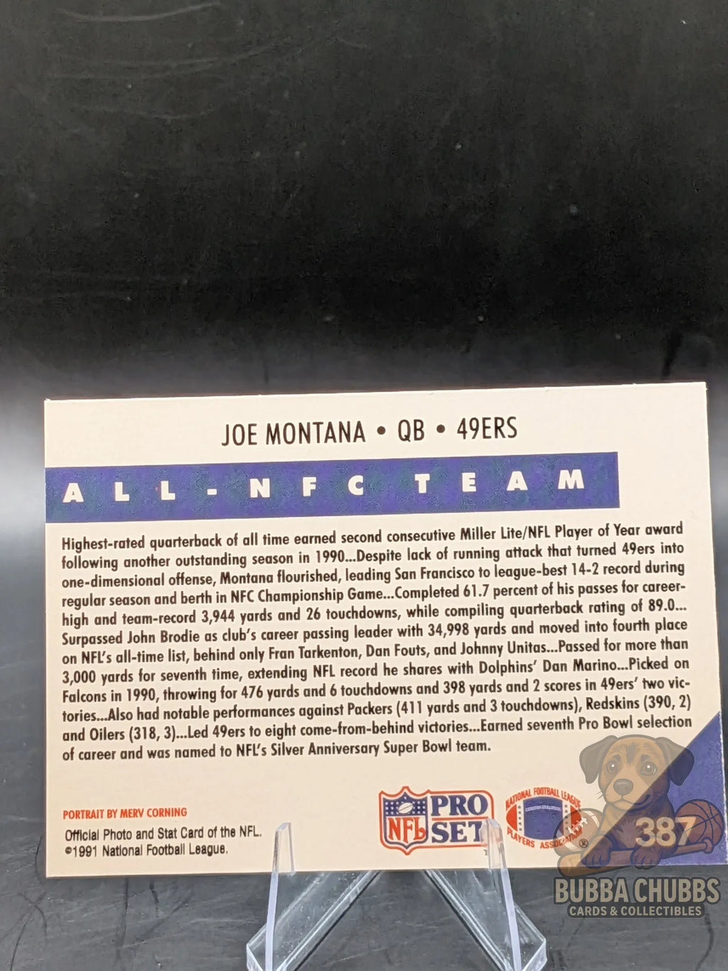 Vintage Football trading card featuring Joe Montana of the San Francisco 49ers nfl pro set.