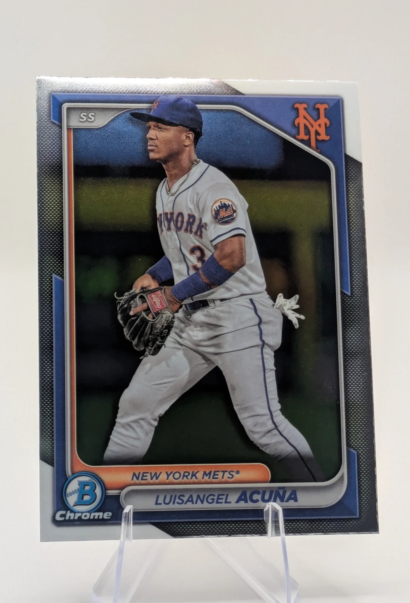 Baseball trading card of Luisangel Acuna in a New York Mets uniform Bowman Chrome Prospect