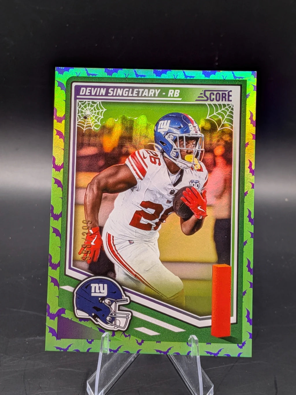 Baseball trading card of Devin Singletary in a New York Giants uniform Panini Score Green Bats Foil Score-A-Treat 