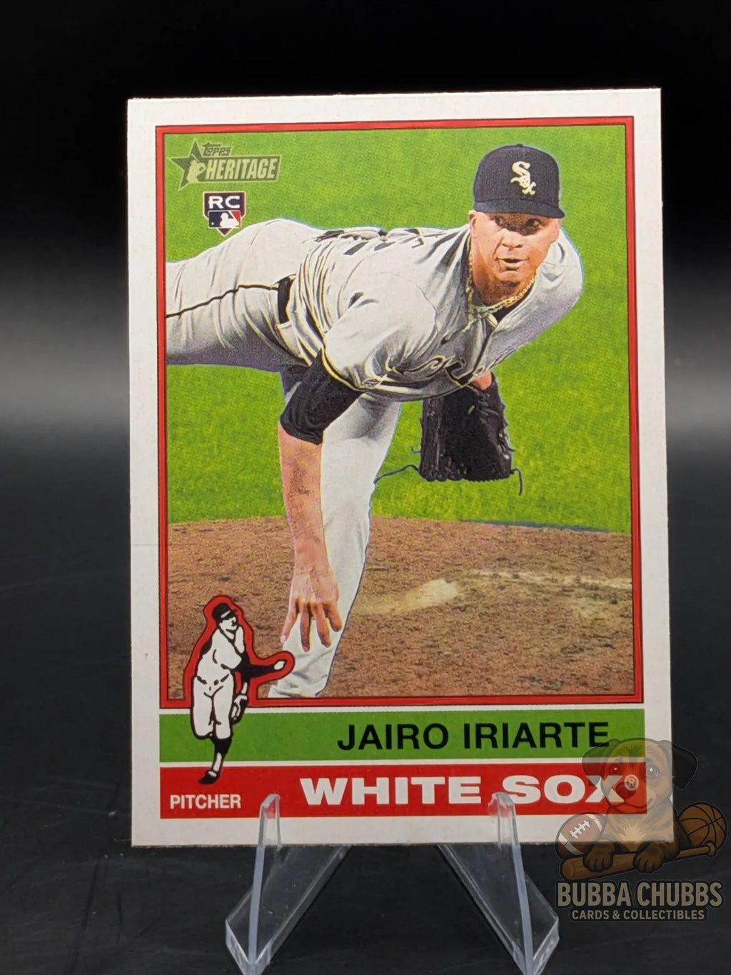 Baseball rookie trading card of Jairo Iriarte of the Chicago White Sox topps heritage